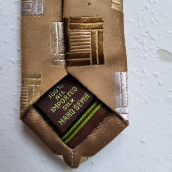 BCBG Silk Tie - Picture 4 of 4